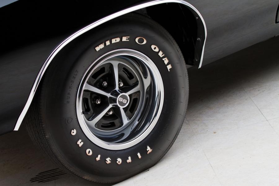  Chevrolet Chevelle SS 454 Convertible 1970 года  (фото 16 из 23)